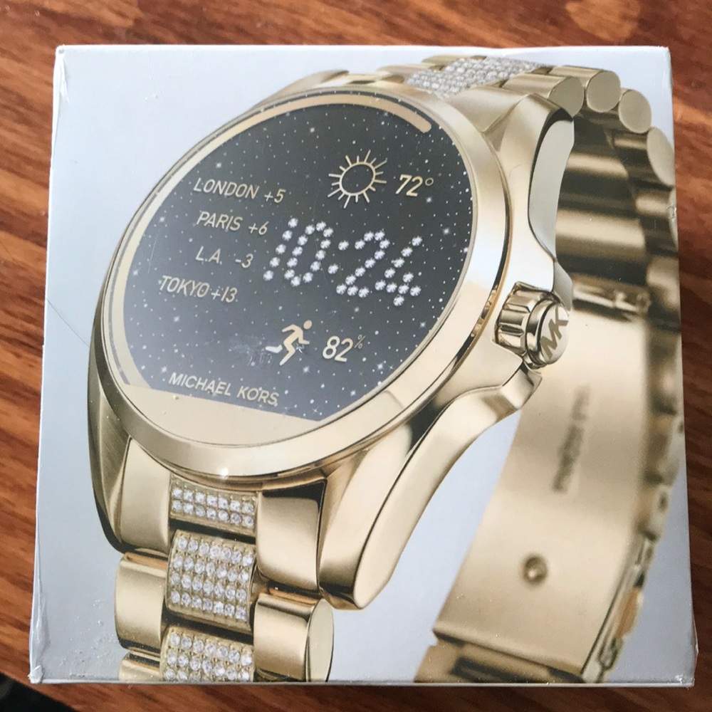 NIB Michael Kors Access Bradshaw Smartwatch - Gold